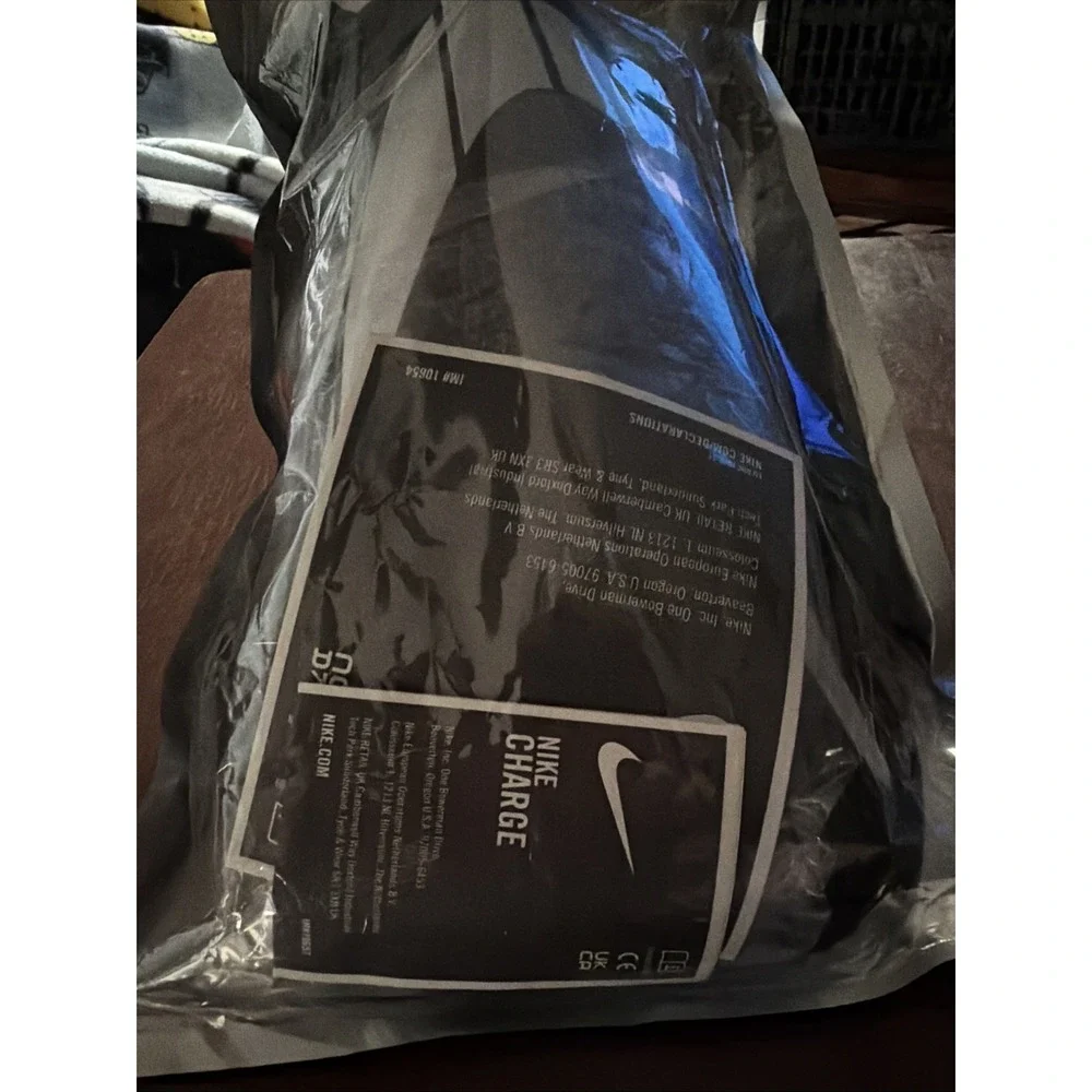 Nike Charge Shin Guard. XL Adult Unisex. SP2164-010. Brand New. Black